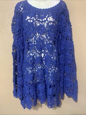 The Pyramid Collection XL  Cobalt Blue Crochet Open Knit Top NWT